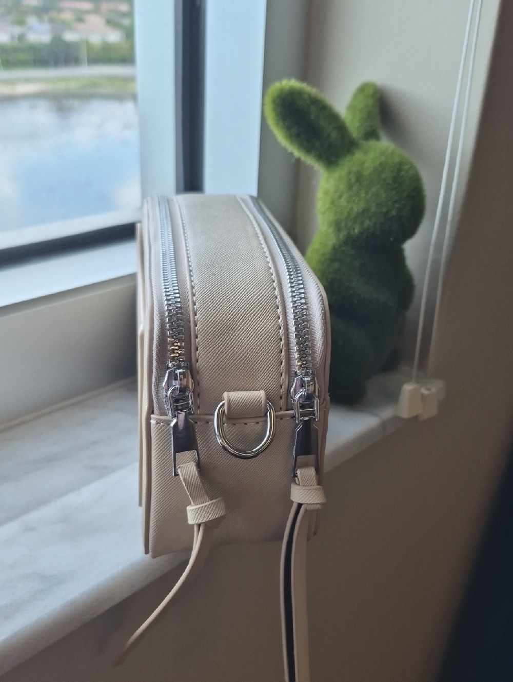Steve Madden Beige 🆕  Crossbody - Picture 8 of 15